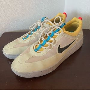 Nike SB 2 Nyjah Front Lace Beach Topaz Gold Skateboarding Sneaker